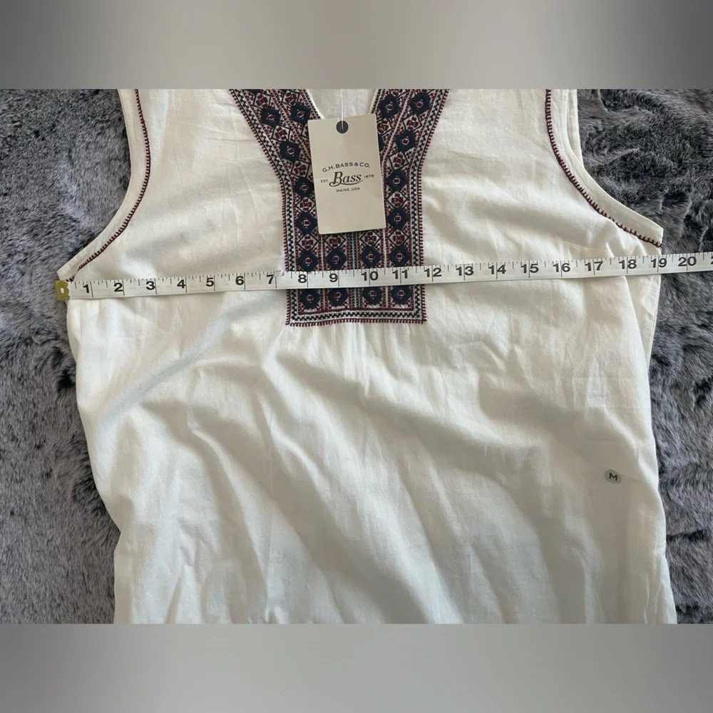NWT GH Bass & Co. White Cotton Embroidered Dress Midi V neck Sleeveless medium